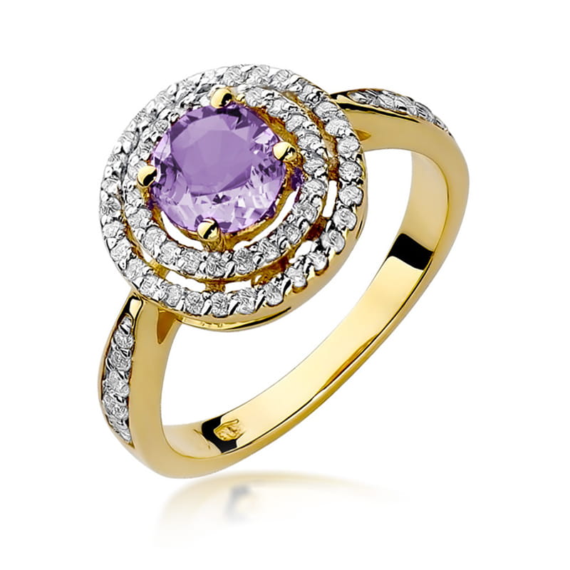 Gold Ring With Amethyst And Diamonds