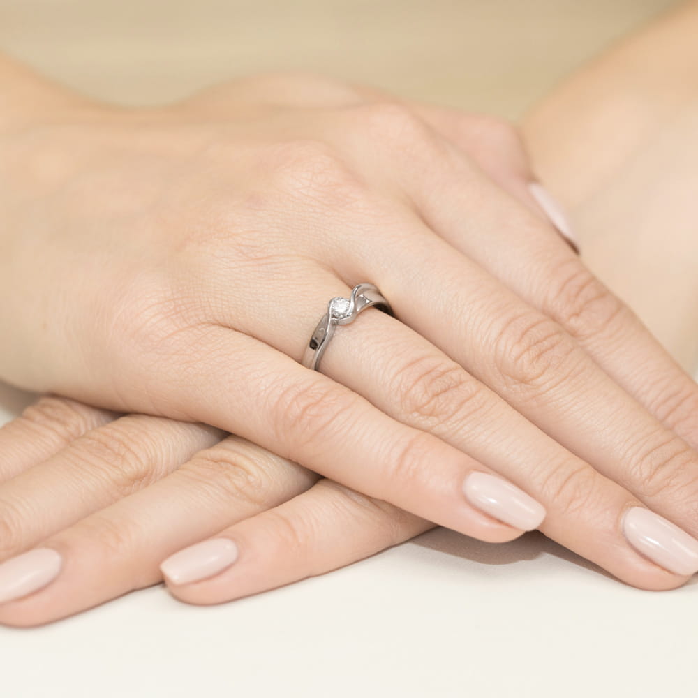 Gold Ring With Diamond