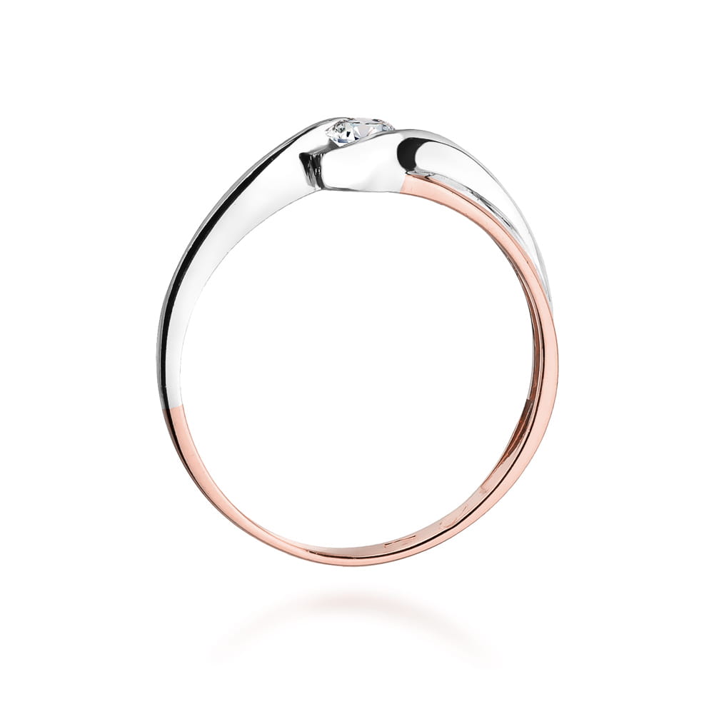 Gold Ring With Diamond