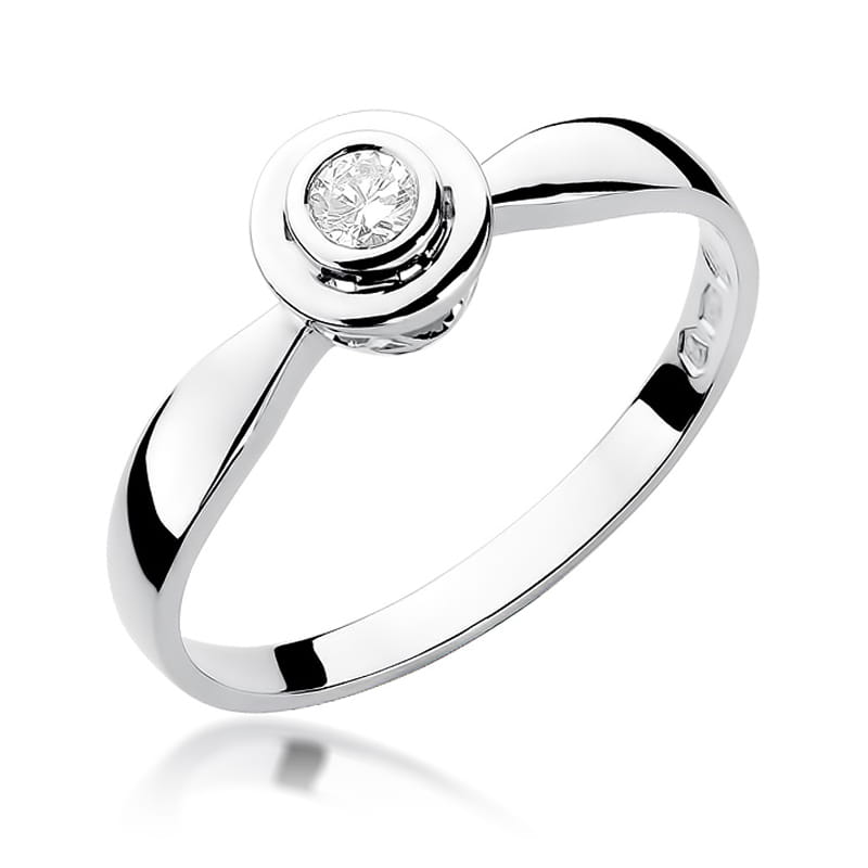 Gold Ring With Diamond