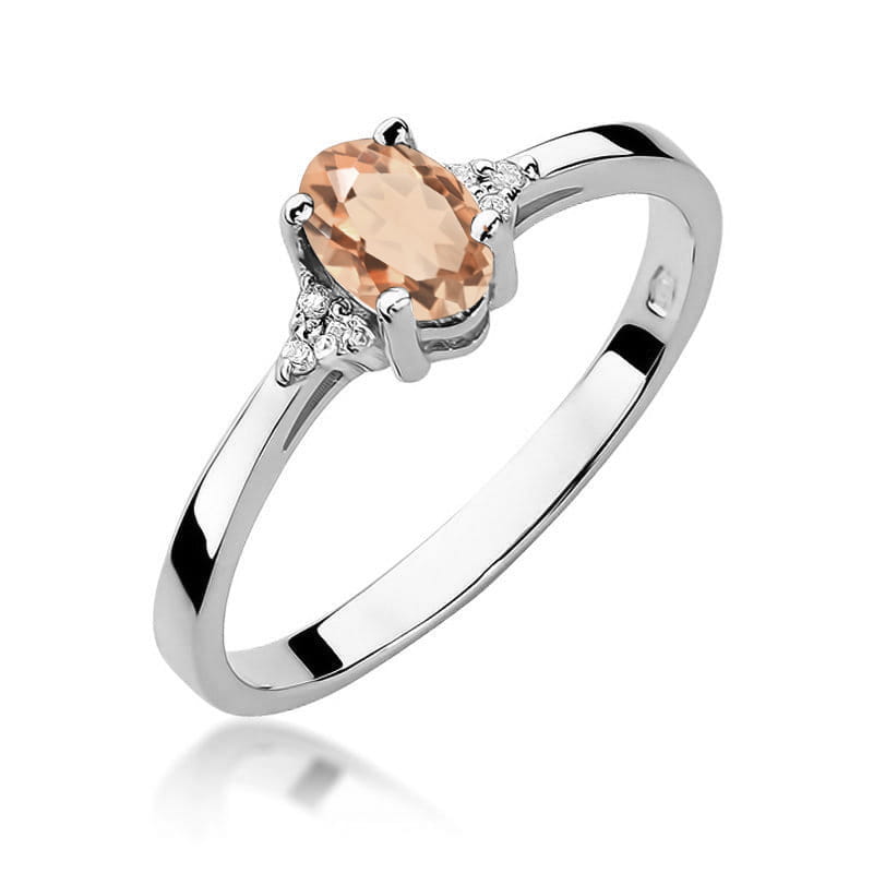 Gold Ring With Morganite And Diamonds