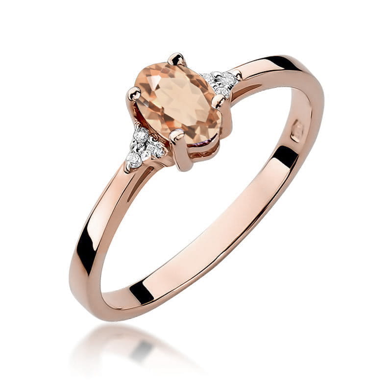 Gold Ring With Morganite And Diamonds