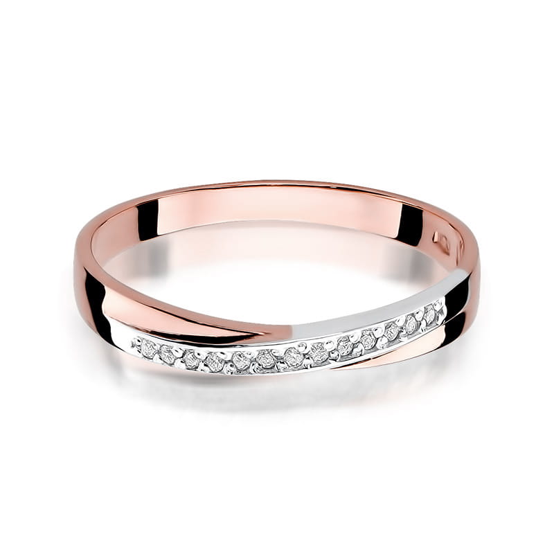 Gold Ring With Diamonds