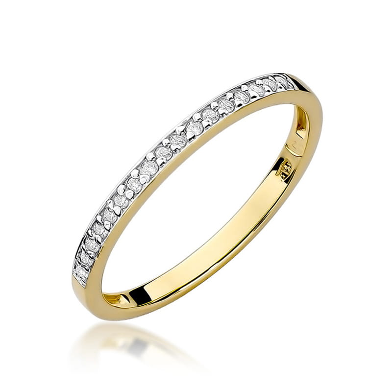 Gold Ring With Diamonds