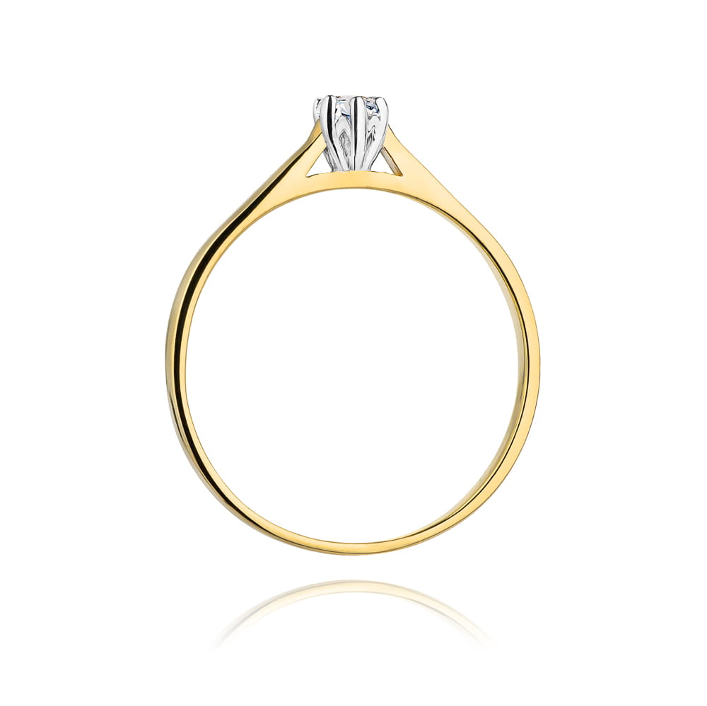 Gold Ring With Diamond