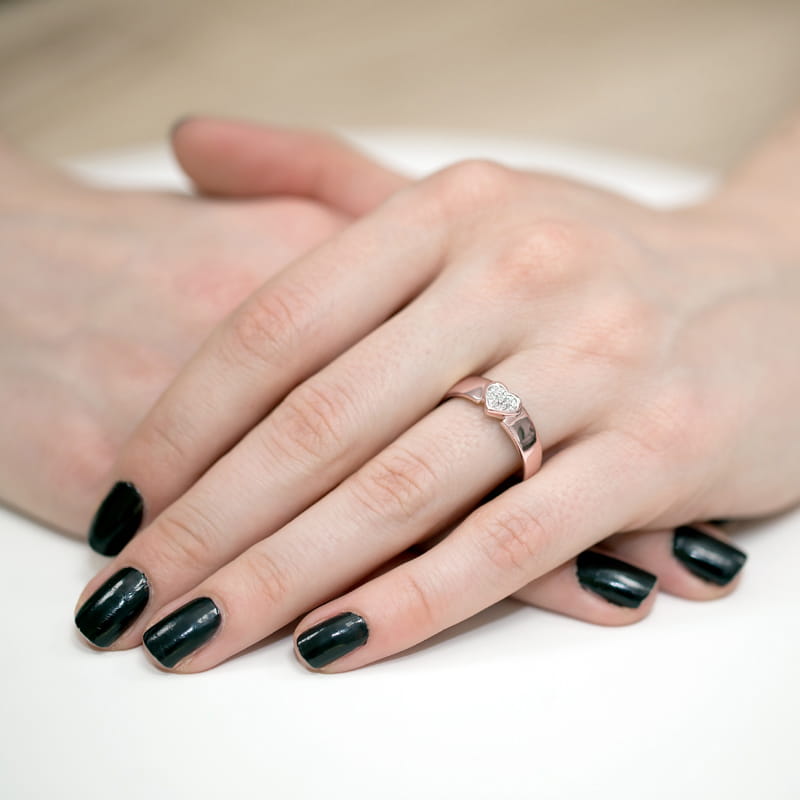 Auksinis Žiedas Su Deimantais