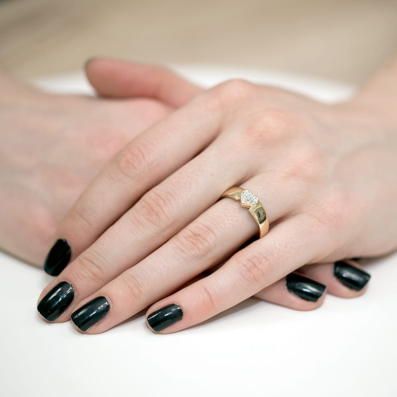 Auksinis Žiedas Su Deimantais