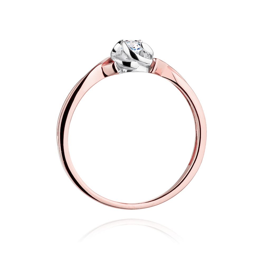Gold Ring With Diamond