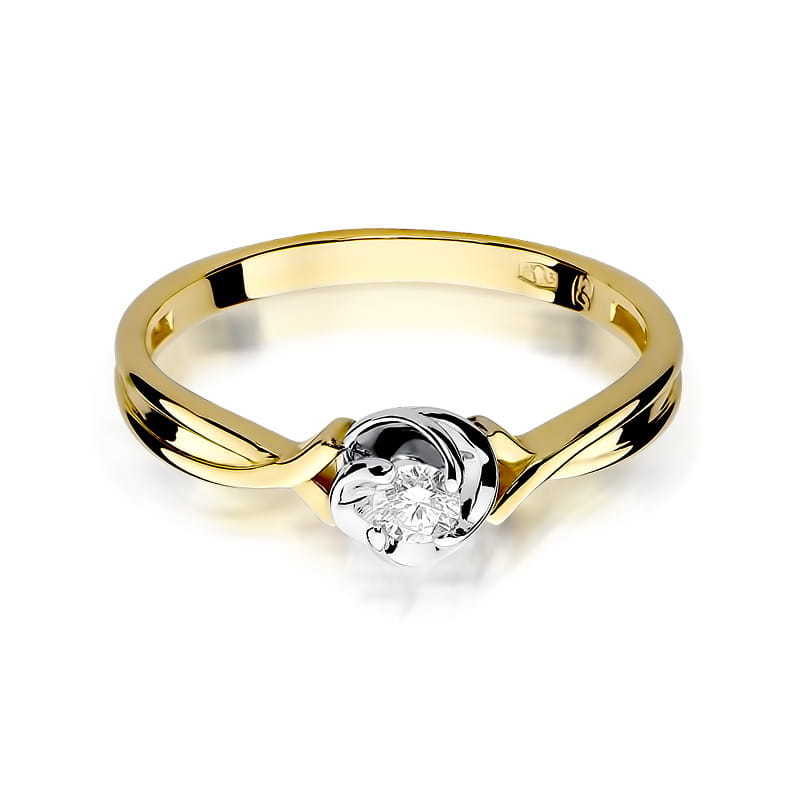 Gold Ring With Diamond