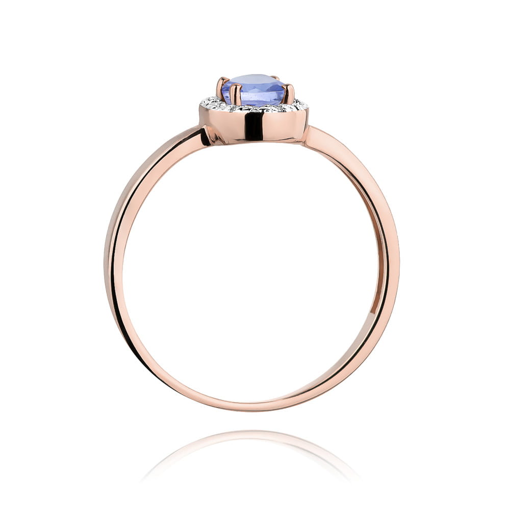 Gold Ring With Tanzanite And Diamonds