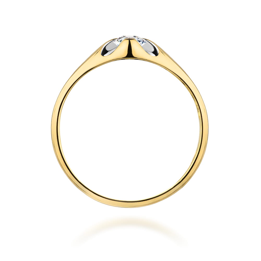 Gold Ring With Diamond