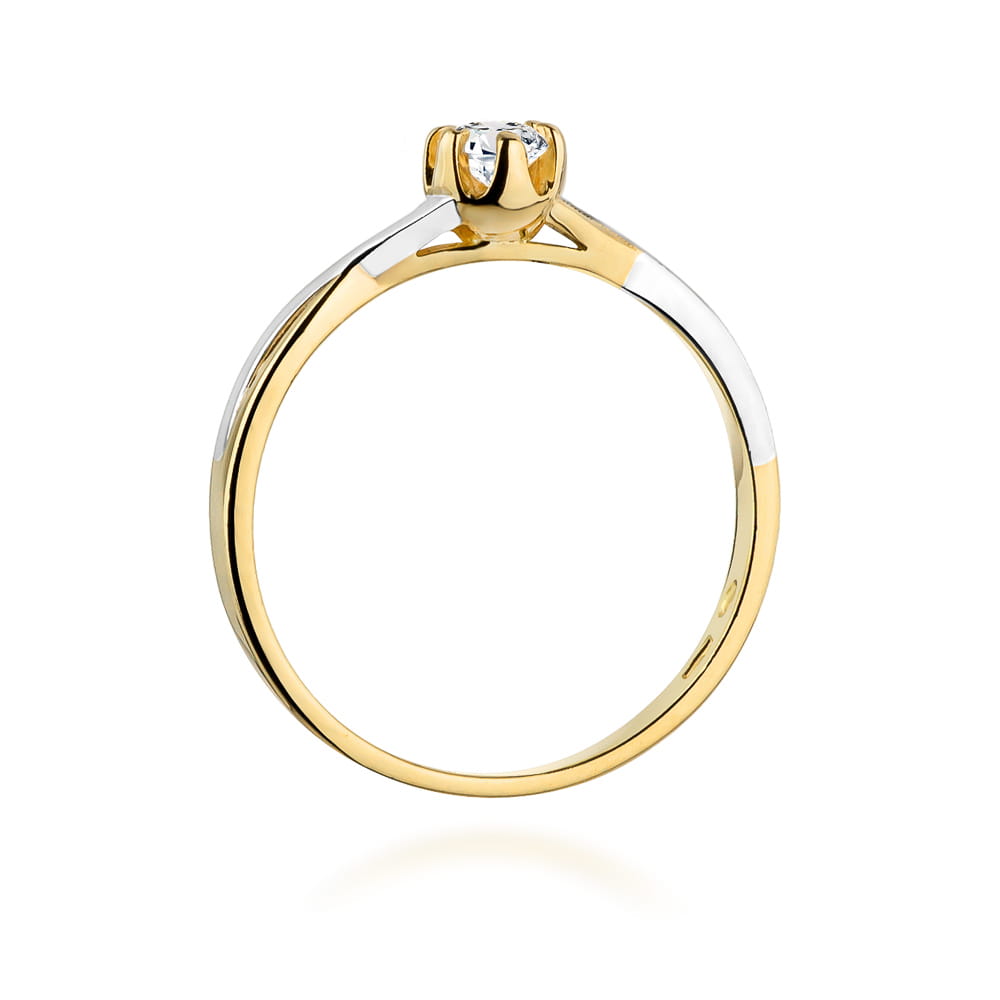 Gold Ring With Diamond