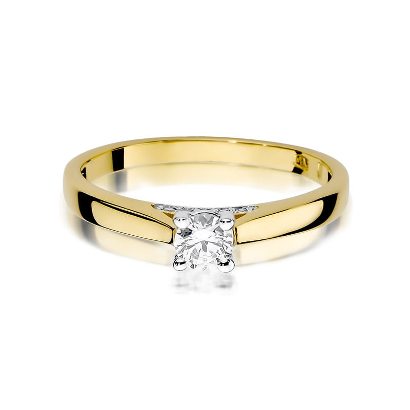 Gold Ring With Diamond
