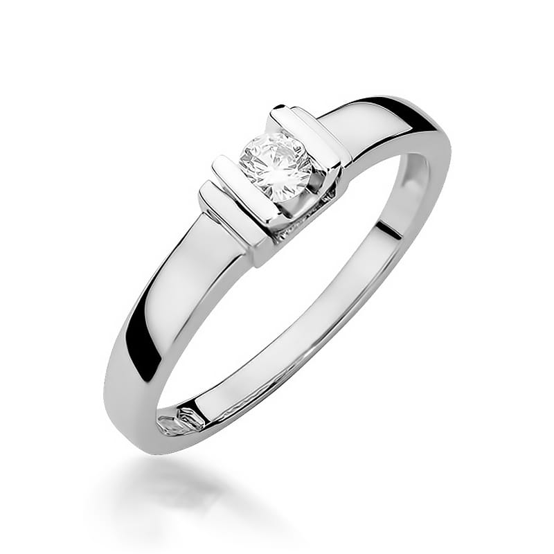 Auksinis Žiedas Su Deimantu