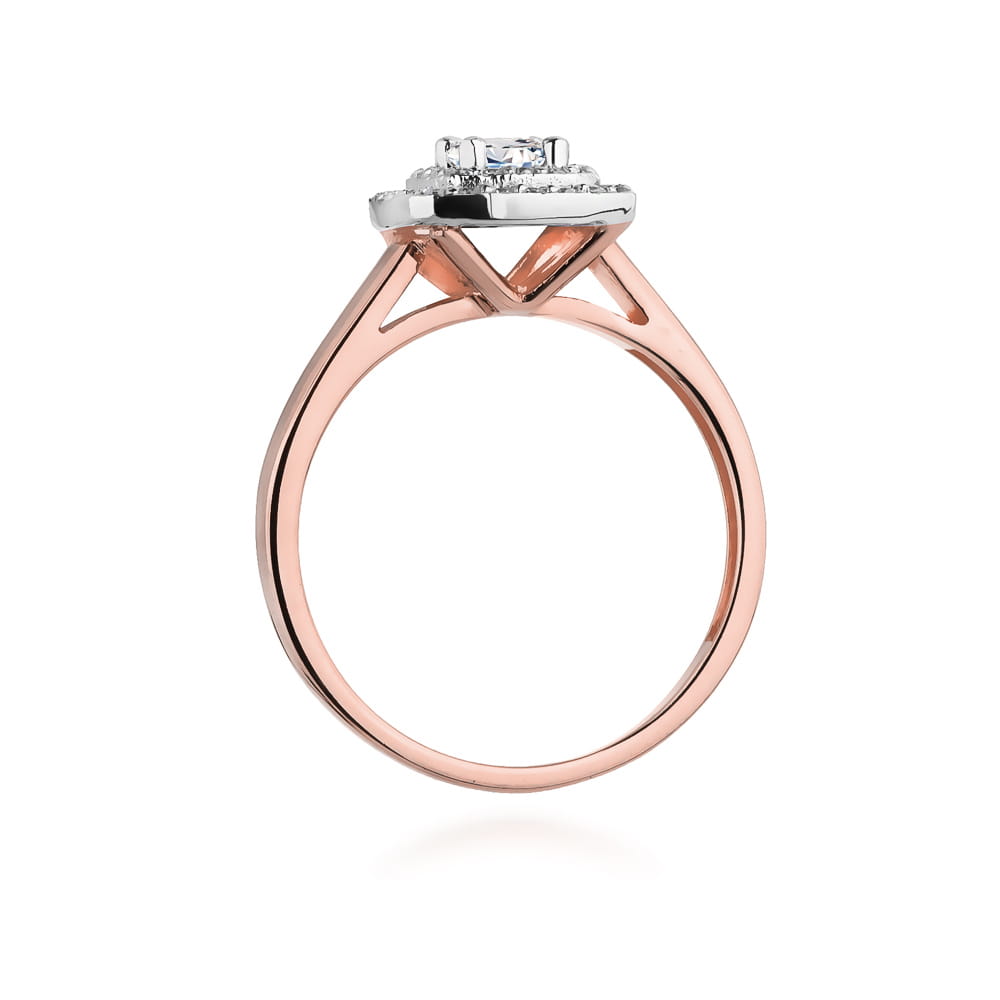 Gold Ring With Diamonds