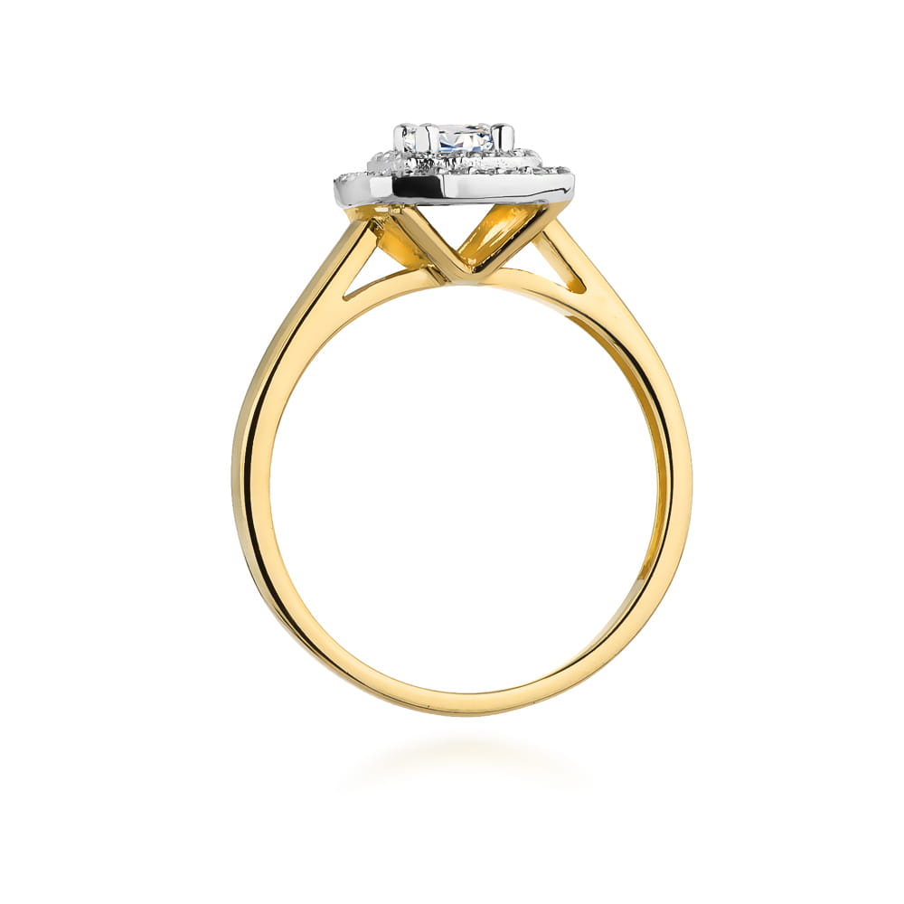 Gold Ring With Diamonds