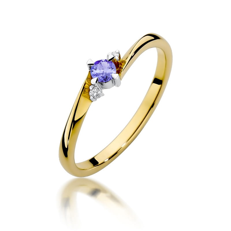 Gold Ring With Tanzanite And Diamonds
