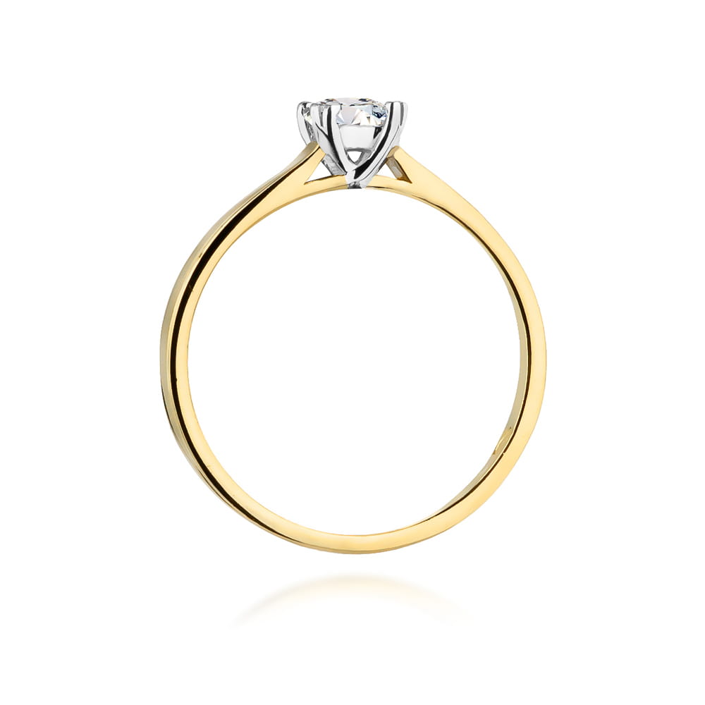 Gold Ring With Diamond