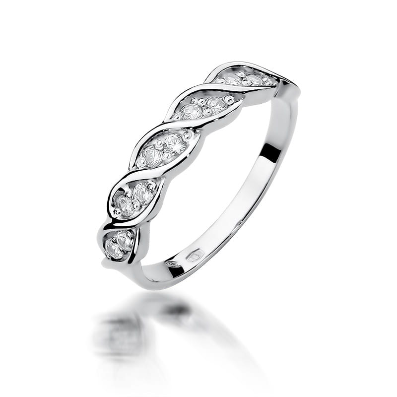 Auksinis Žiedas Su Deimantais