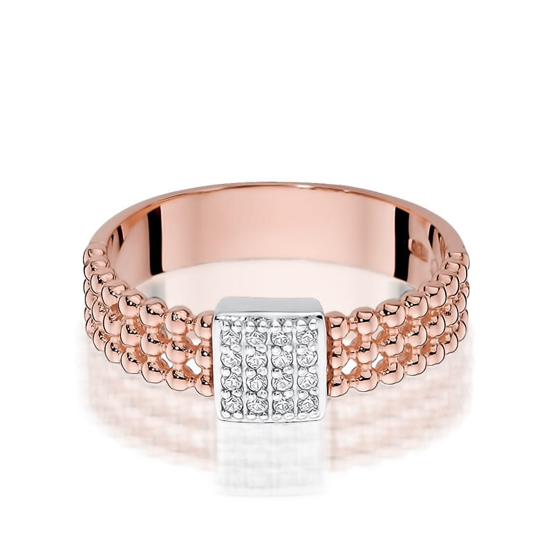 Gold Ring With Diamonds