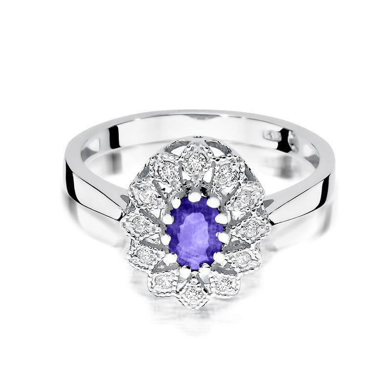 Gold Ring With Tanzanite And Diamonds