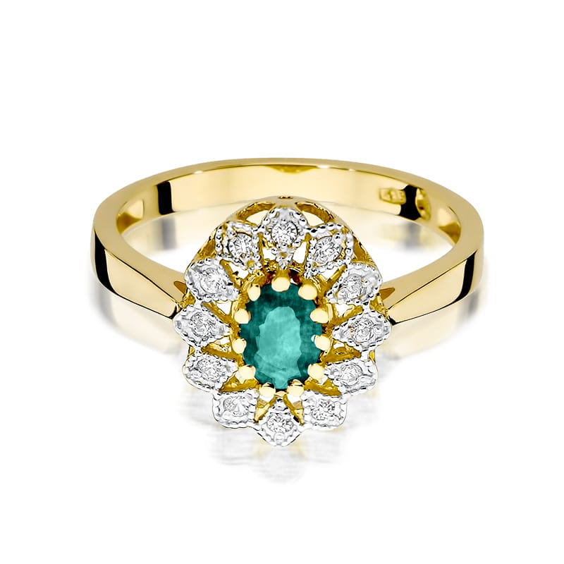 Gold Ring With Emerald And Diamonds