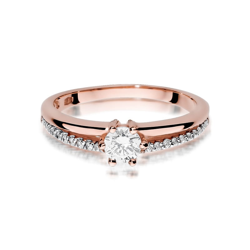 Gold Ring With Diamonds