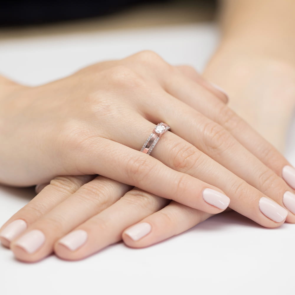 Gold Ring With Diamonds