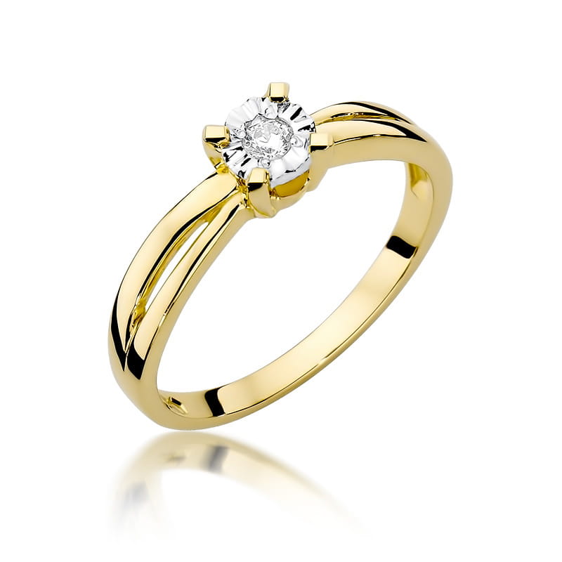 Gold Ring With Diamond