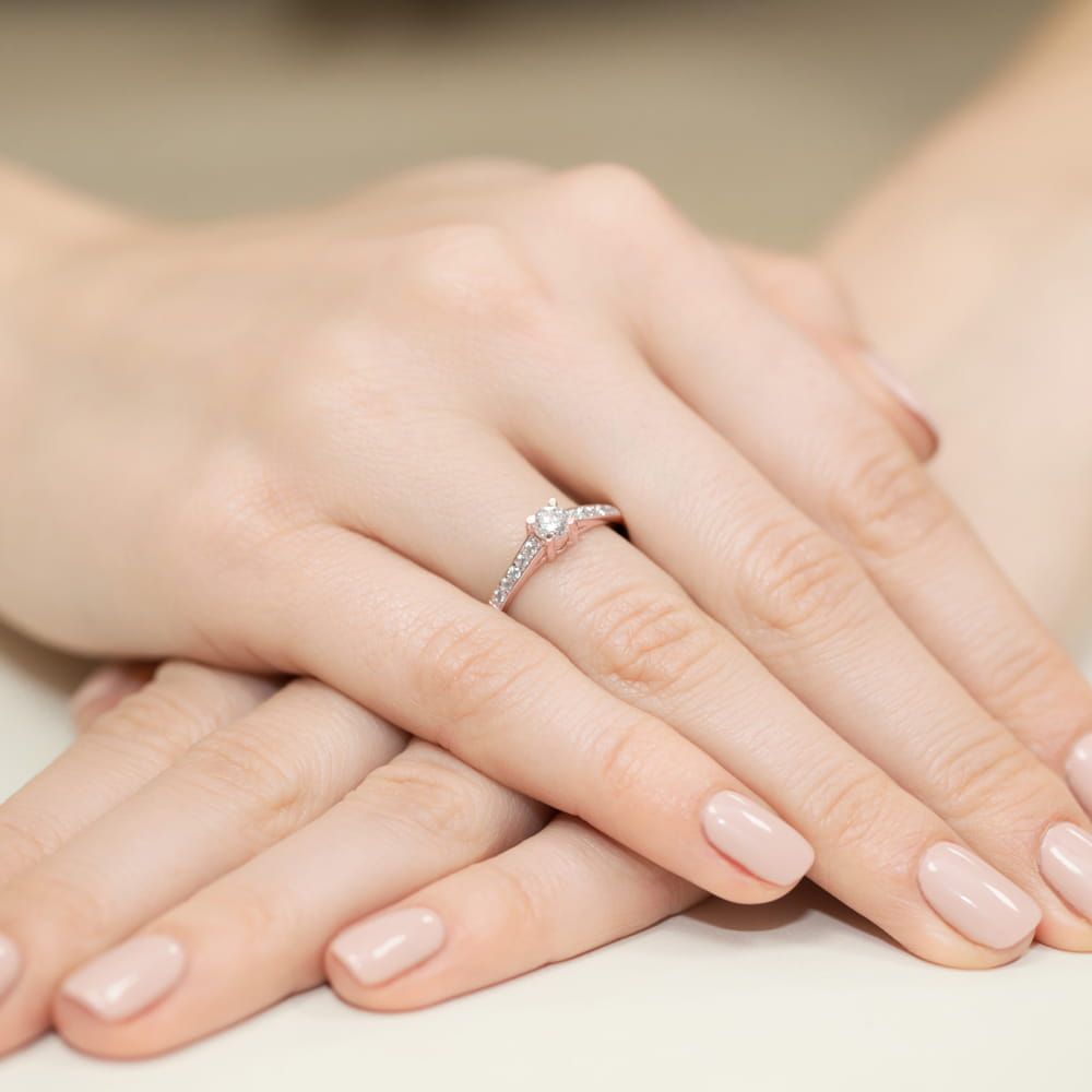 Gold Ring With Diamonds