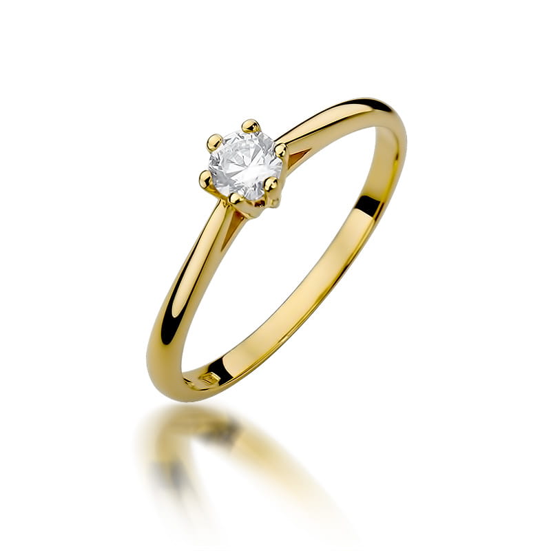 Gold Ring With Diamond