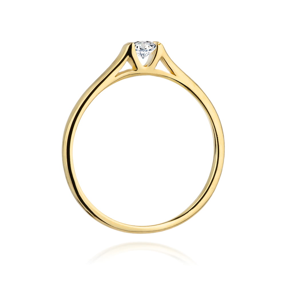 Gold Ring With Diamond