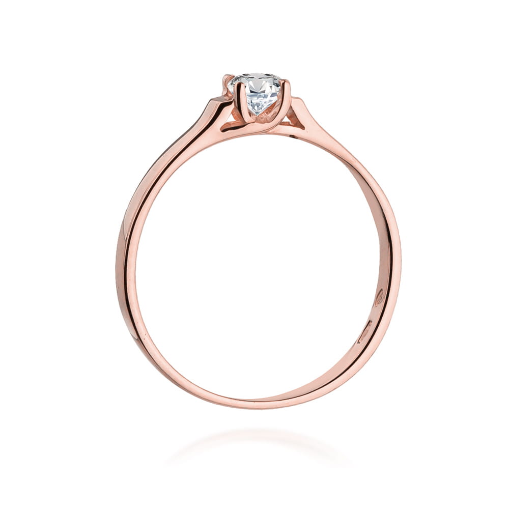 Gold Ring With Diamond