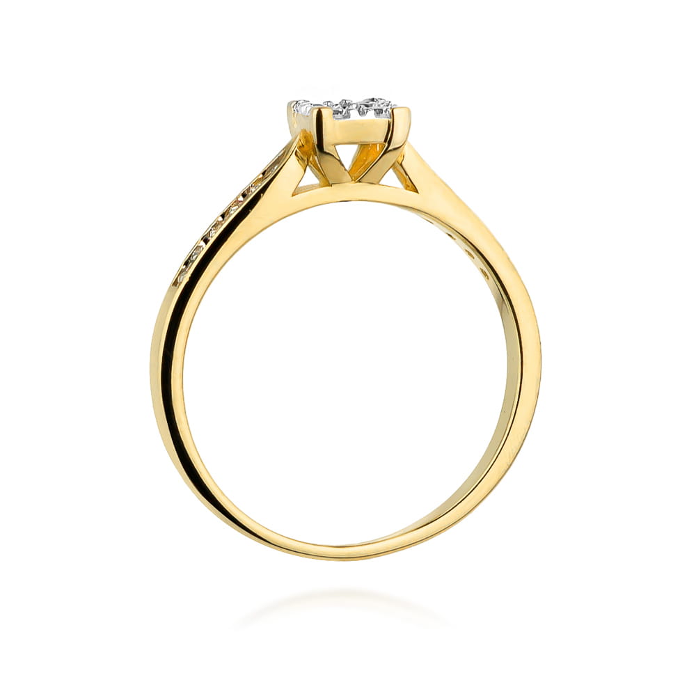Gold Ring With Diamonds