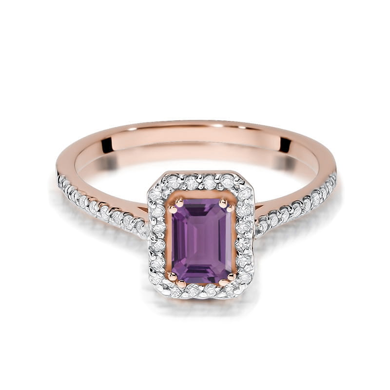 Gold Ring With Amethyst And Diamonds