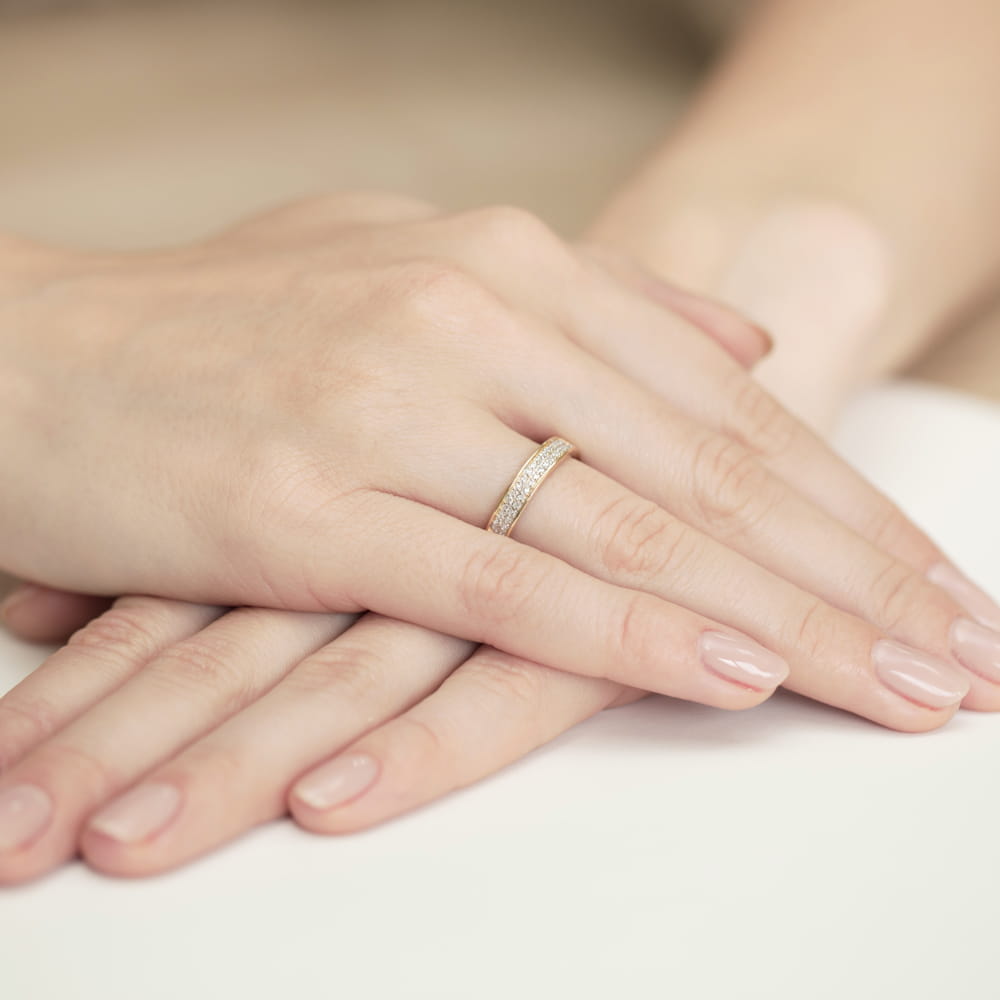 Auksinis Žiedas Su Deimantais