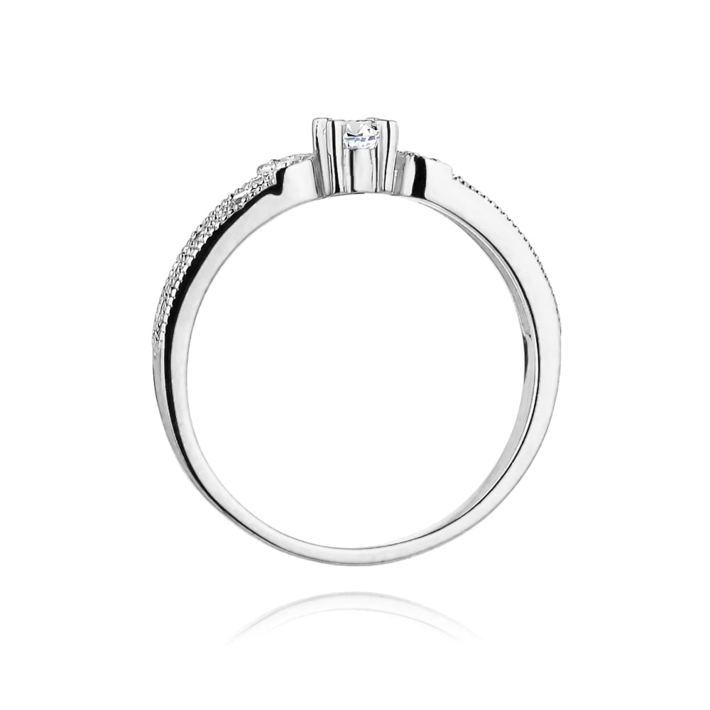 Gold Ring With Diamonds