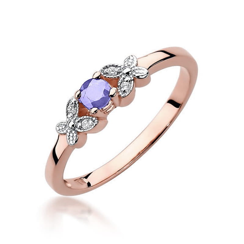 Gold Ring With Tanzanite And Diamonds