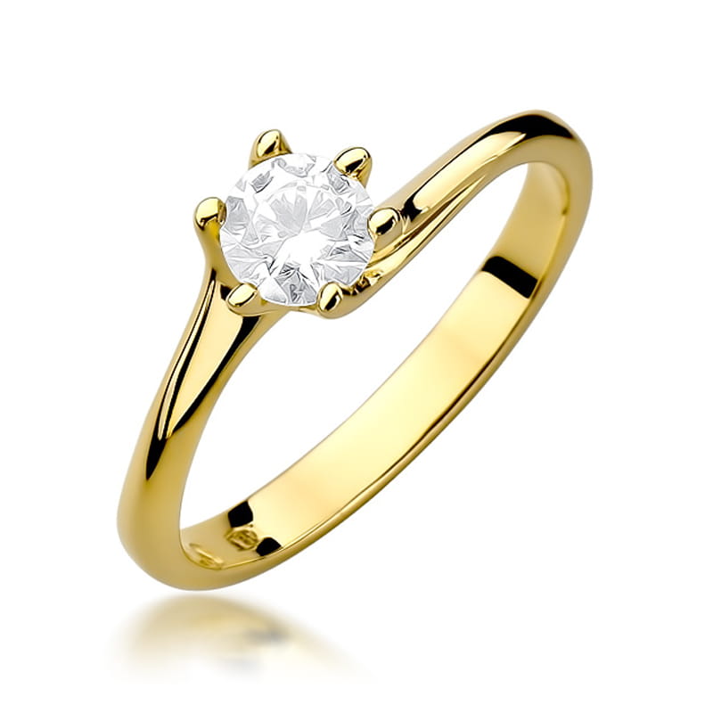 Gold Ring With Diamond