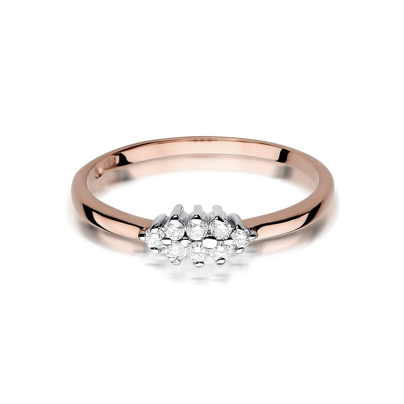 Gold Ring With Diamonds