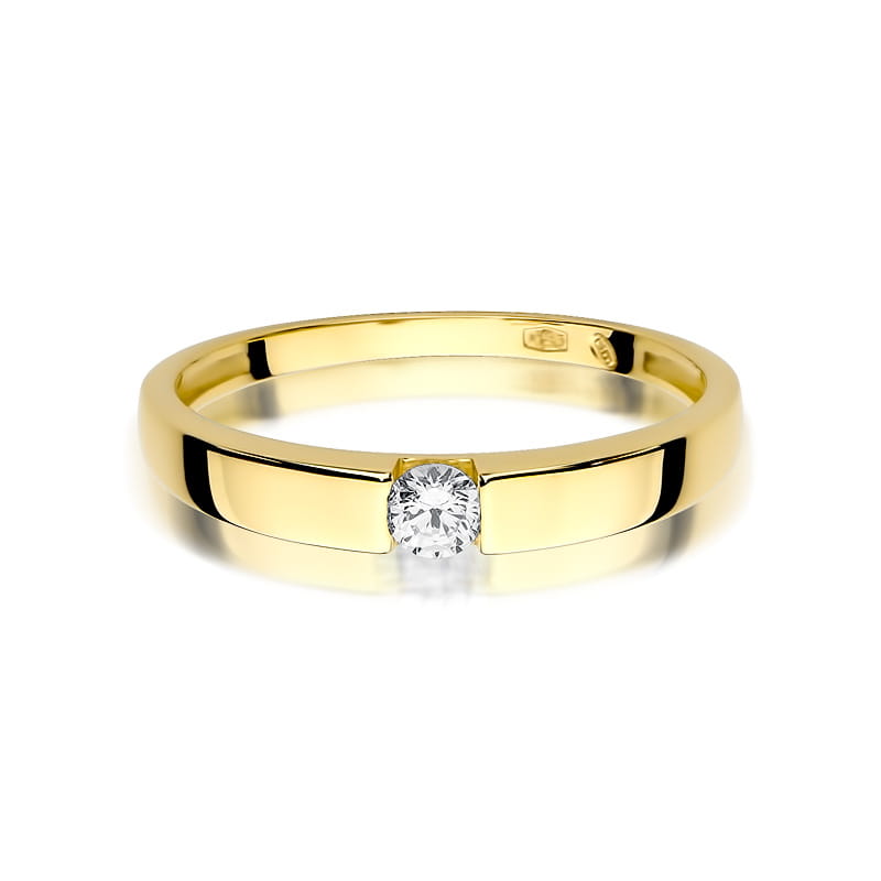 Gold Ring With Diamond