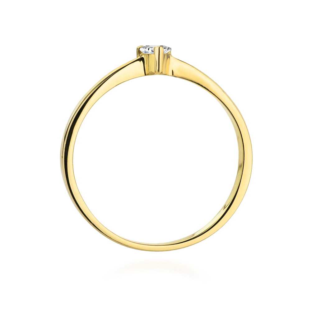 Gold Ring With Diamond