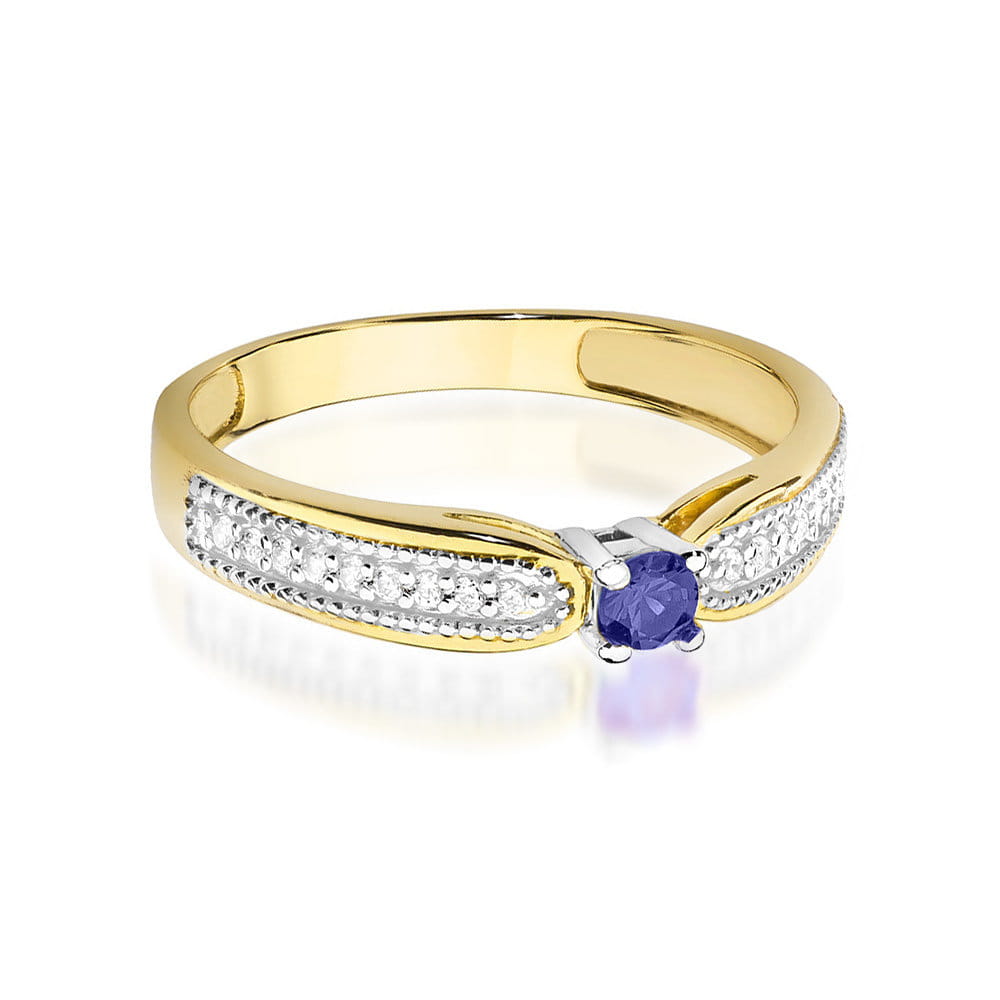 Gold Ring With Tanzanite And Diamonds
