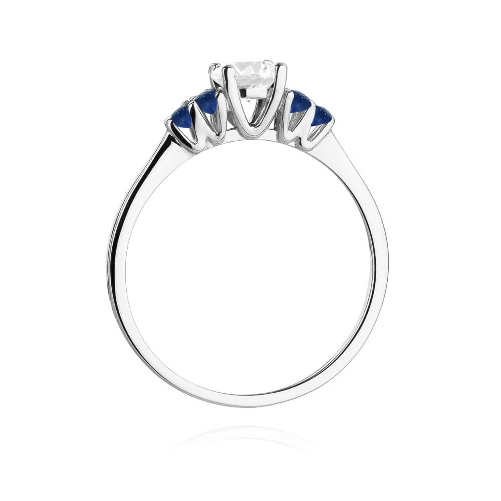 Auksinis Žiedas Su Baltu Ir Mėlynais Safyrais