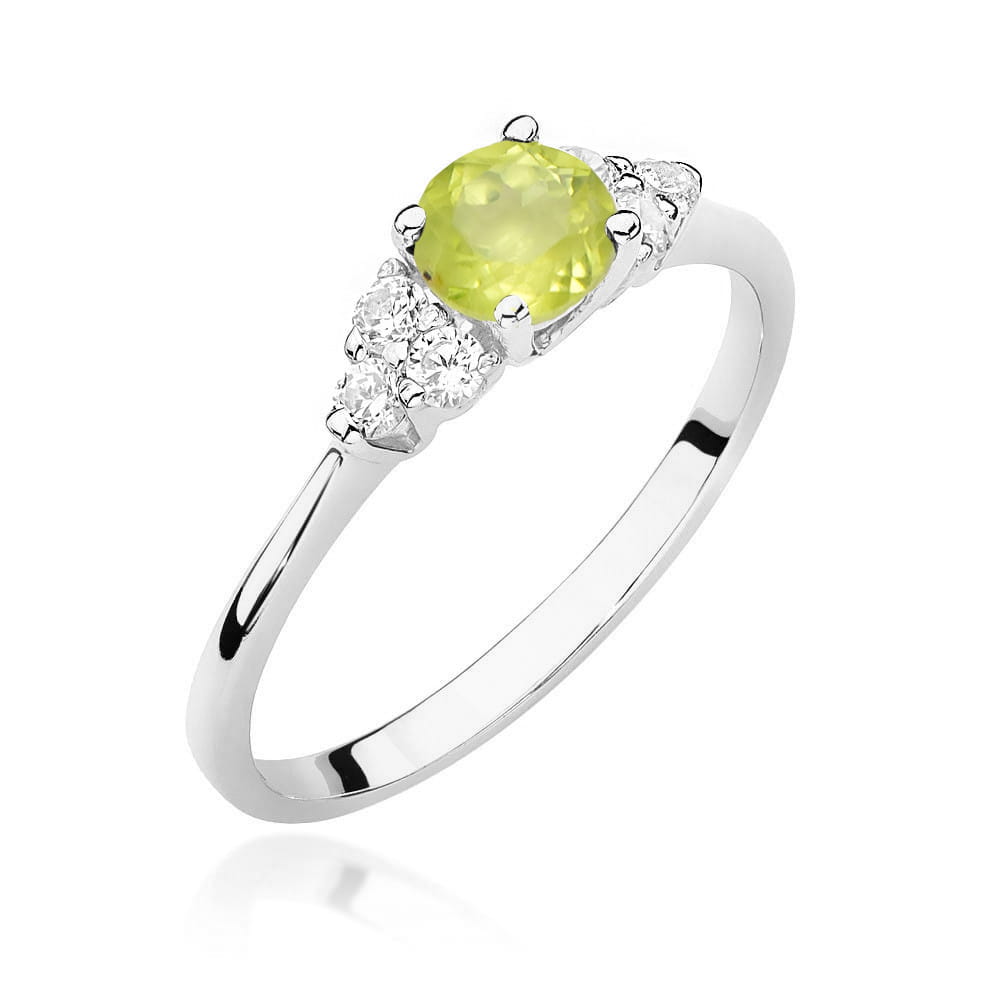 Gold Ring With Peridot And Diamonds