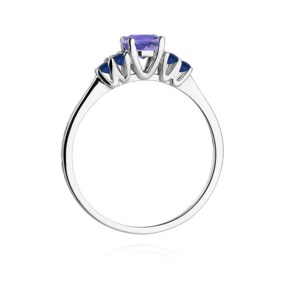 Gold Ring With Tanzanite And Sapphires