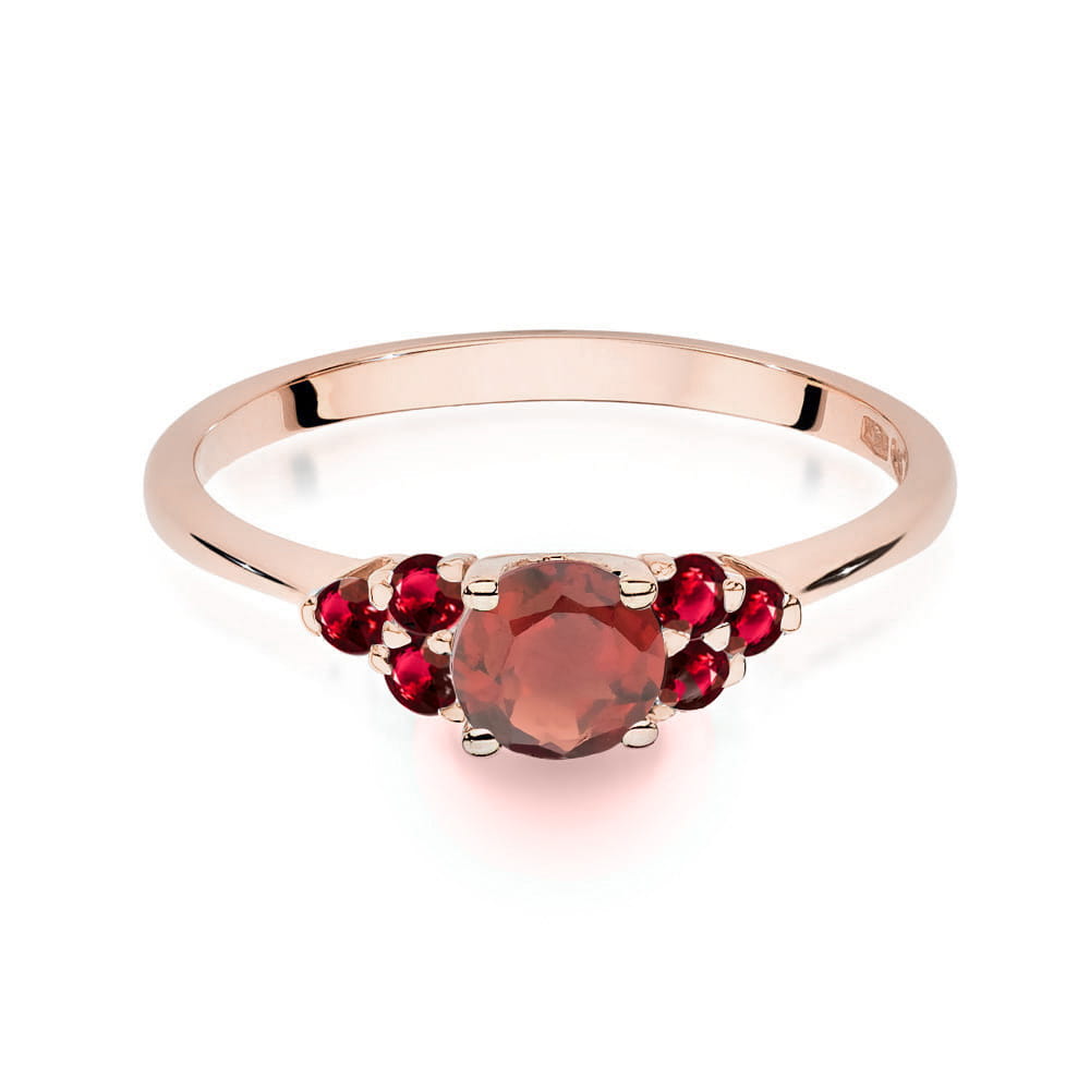 Gold Ring With Garnet And Rubies