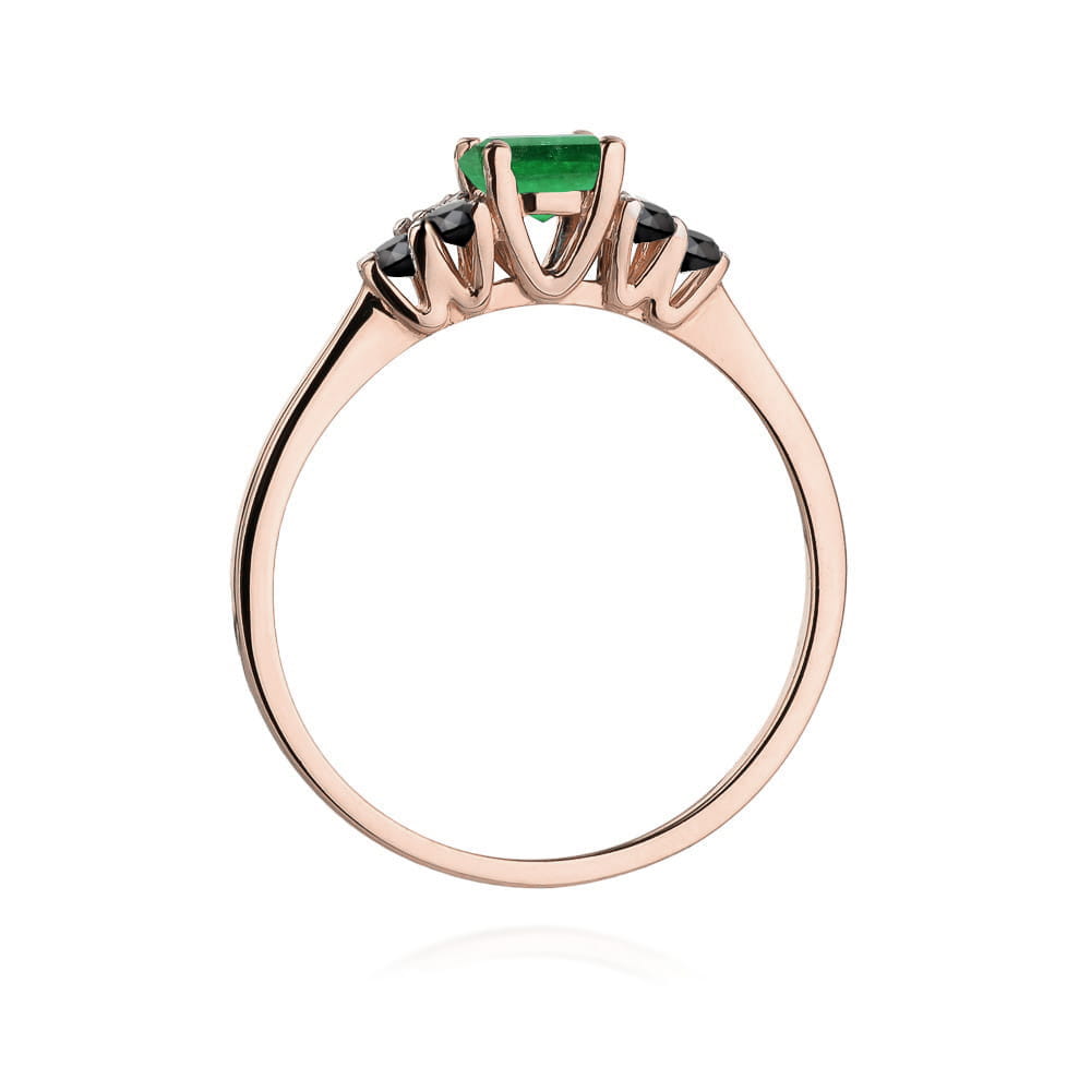 Auksinis Žiedas Su Smaragdu Ir Juodais Deimantais