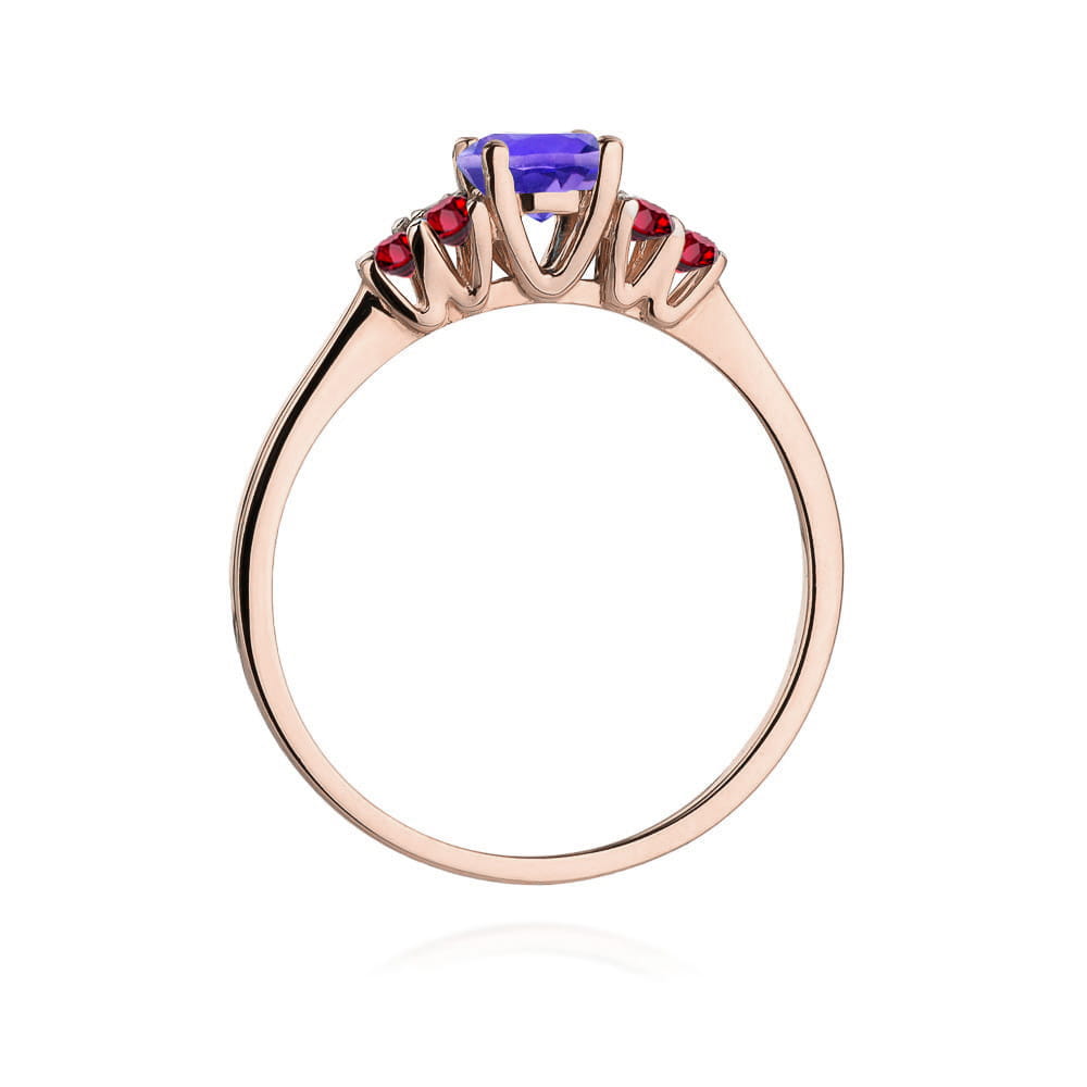 Gold Ring With Tanzanite And Rubies