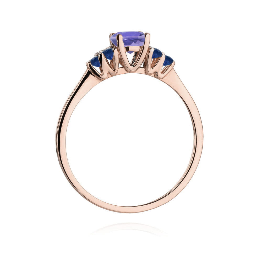 Gold Ring With Tanzanite And Sapphires